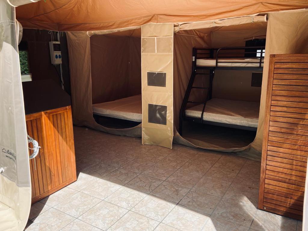 Camping Les Maraises Saint-Martin-de-Ré Exterior foto